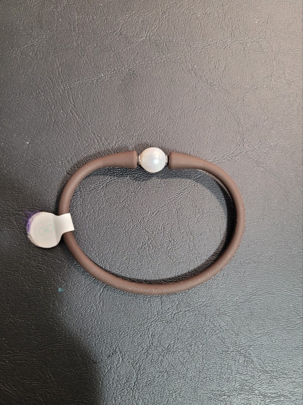 Gresham Silicone Bracelet With Pearl